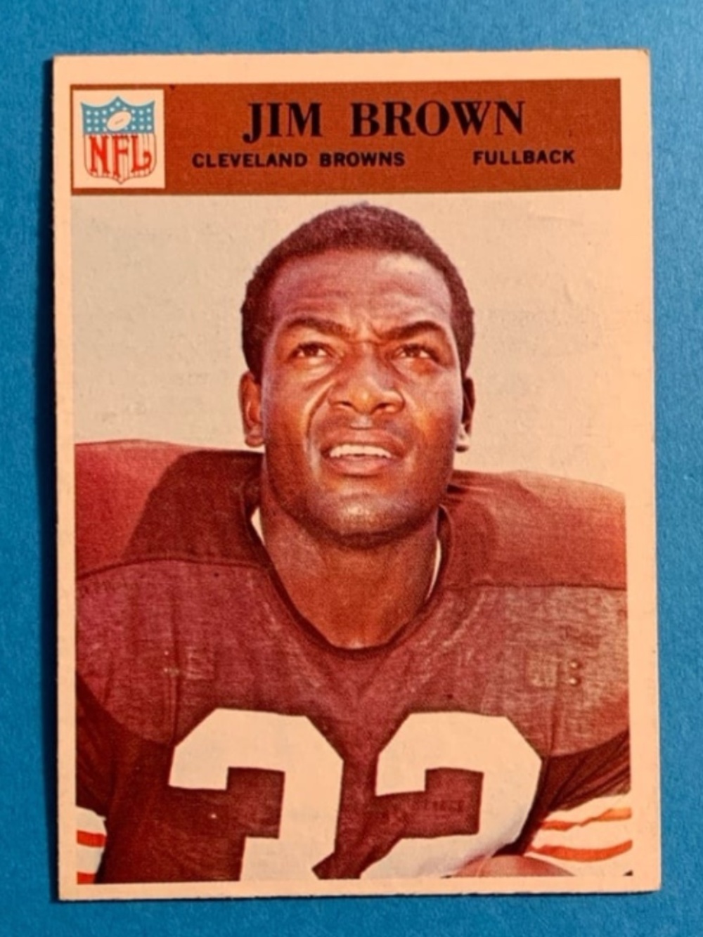 VINTAGE 1966 JIM BROWN FOOTBALL CARD - CLEVELAND BROWNS NFL HALL OF FAME